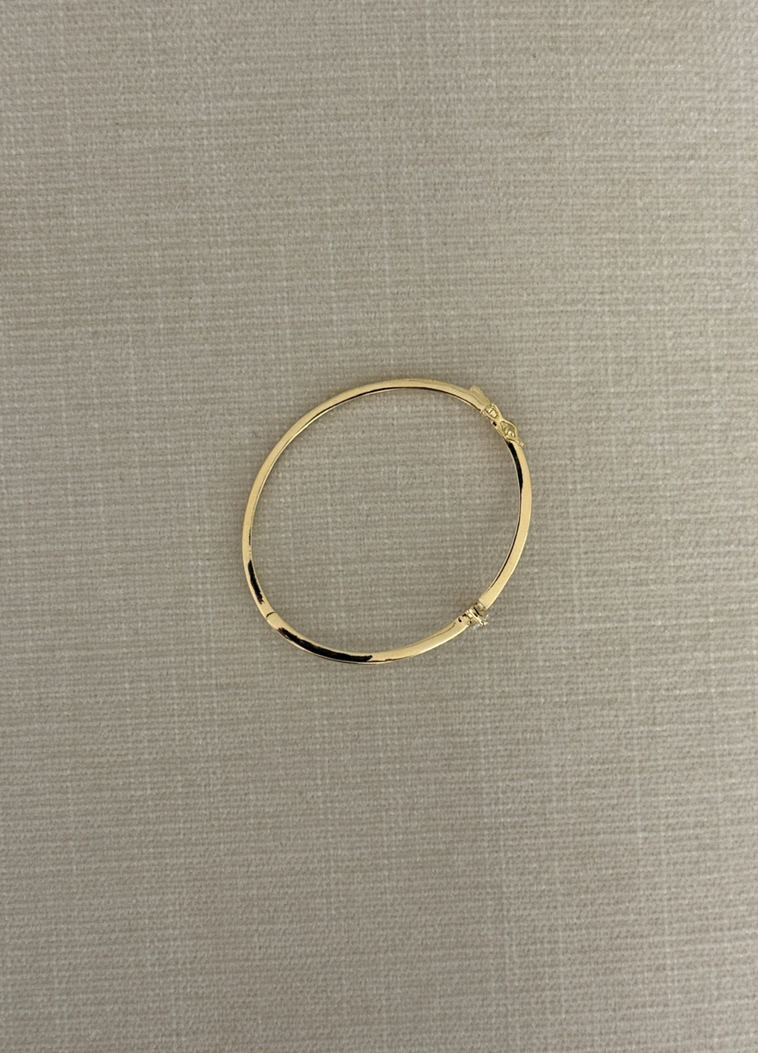 MARQUISE BANGLE