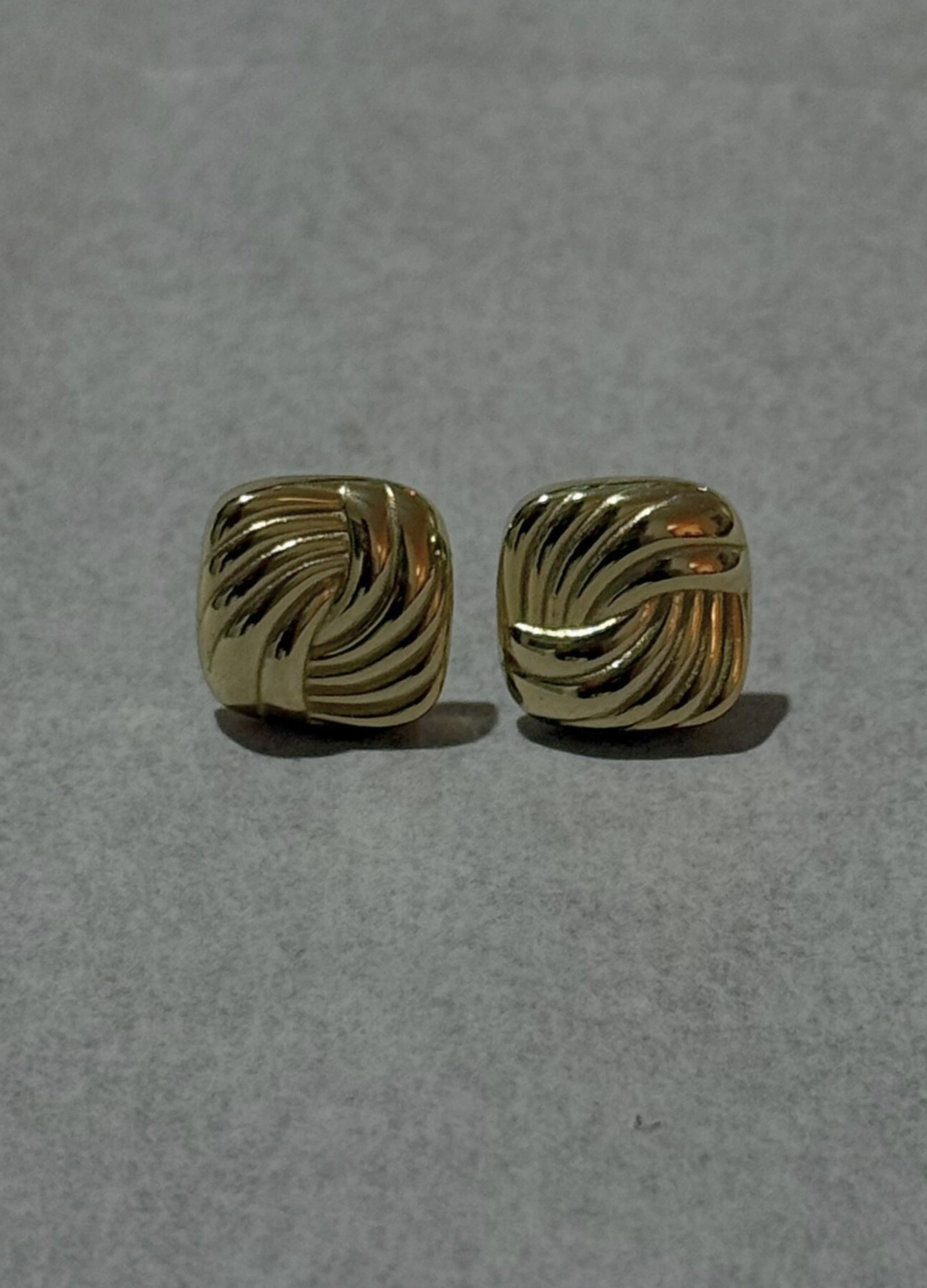 WIND EARRINGS