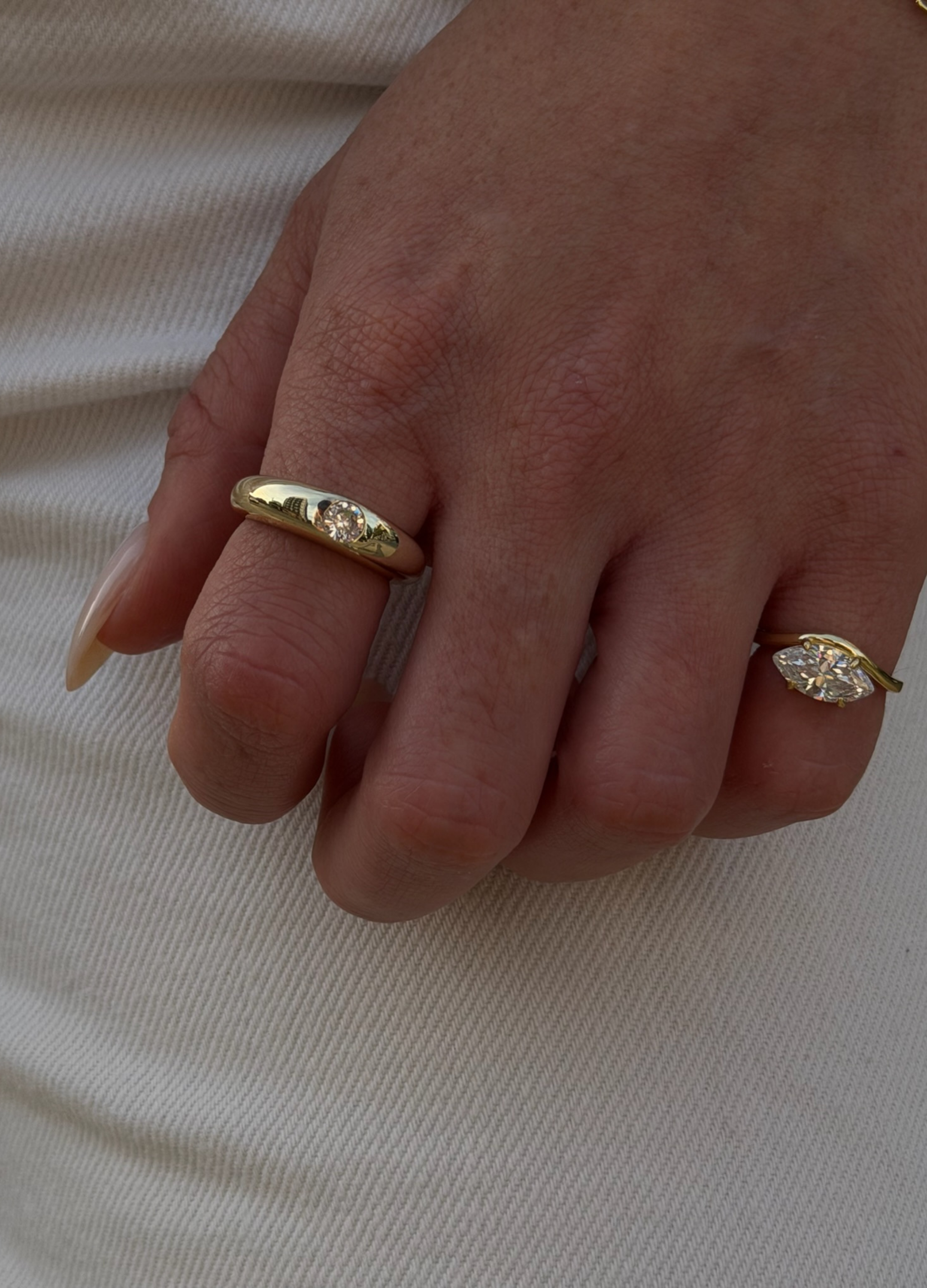 BELLE RING