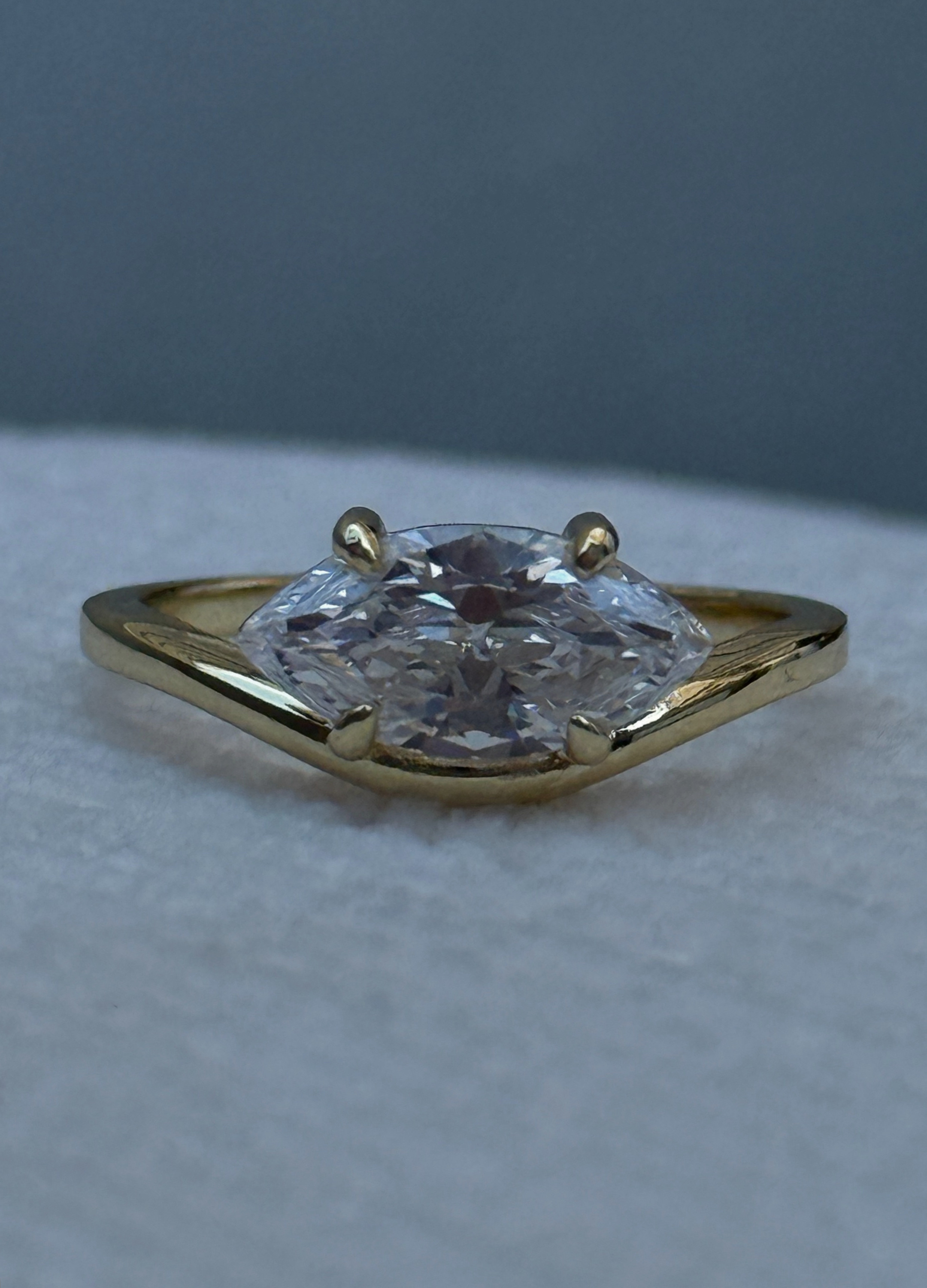 CÉLINE RING