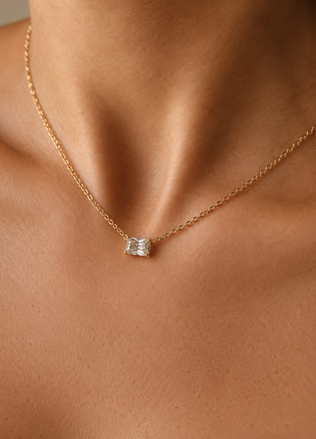 ZOE NECKLACE