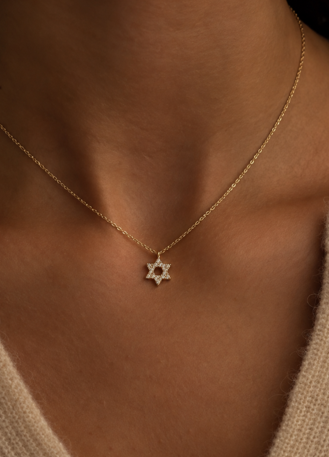 STAR OF DAVID NECKLACE
