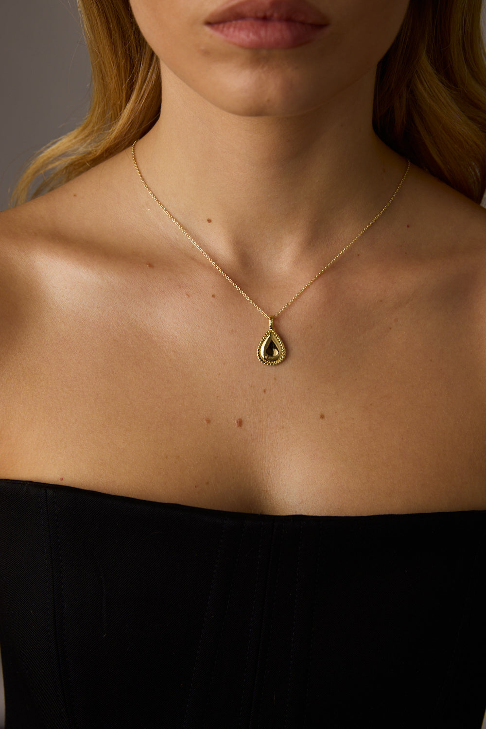 ODETTE NECKLACE