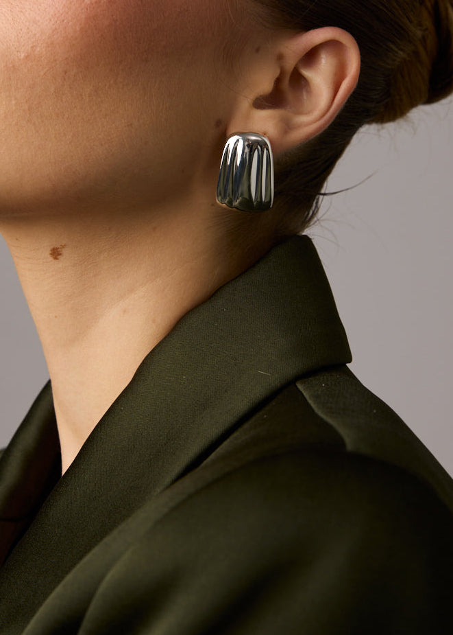 HILL EARRINGS