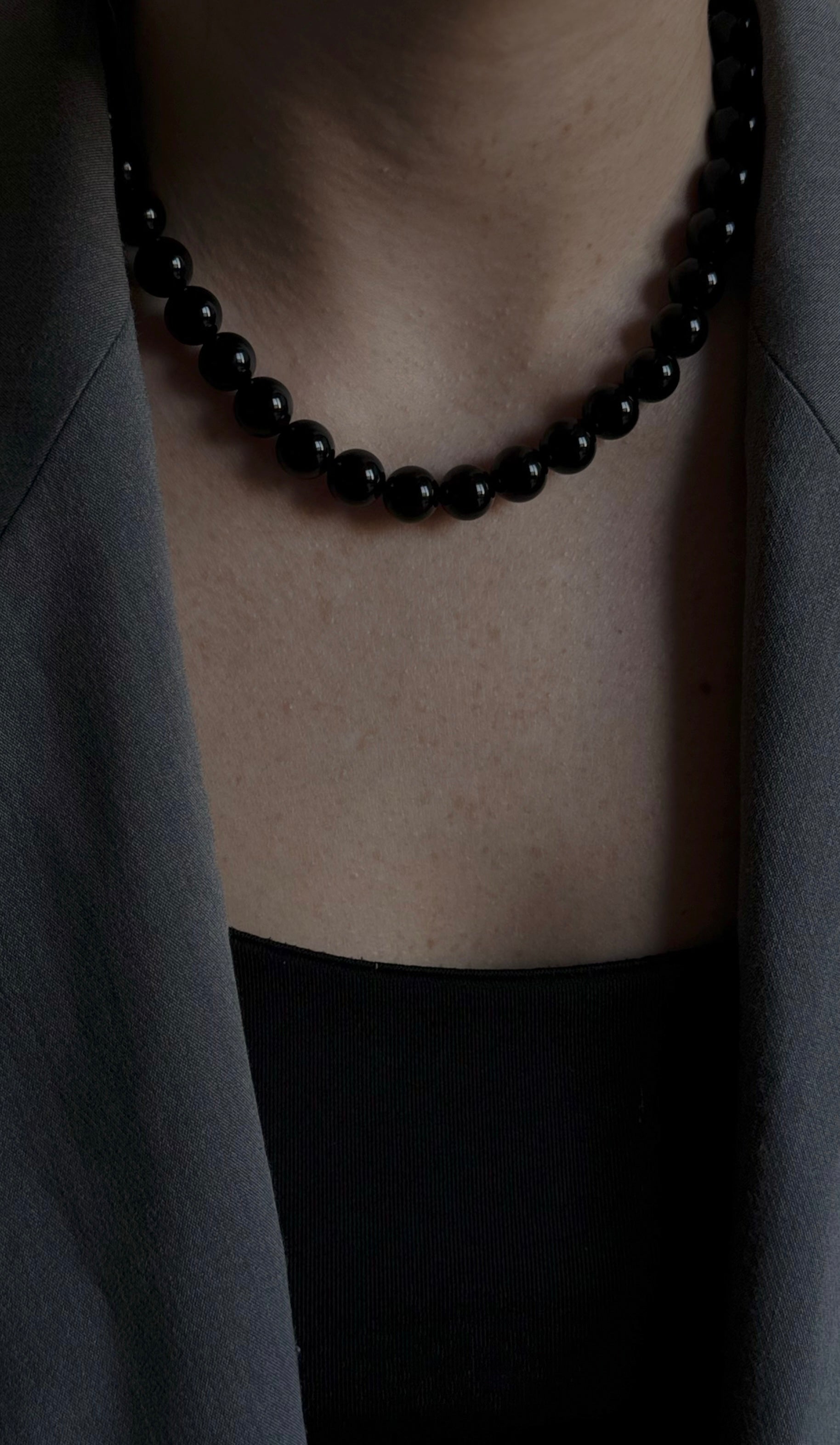 ONYX NOIR NECKLACE