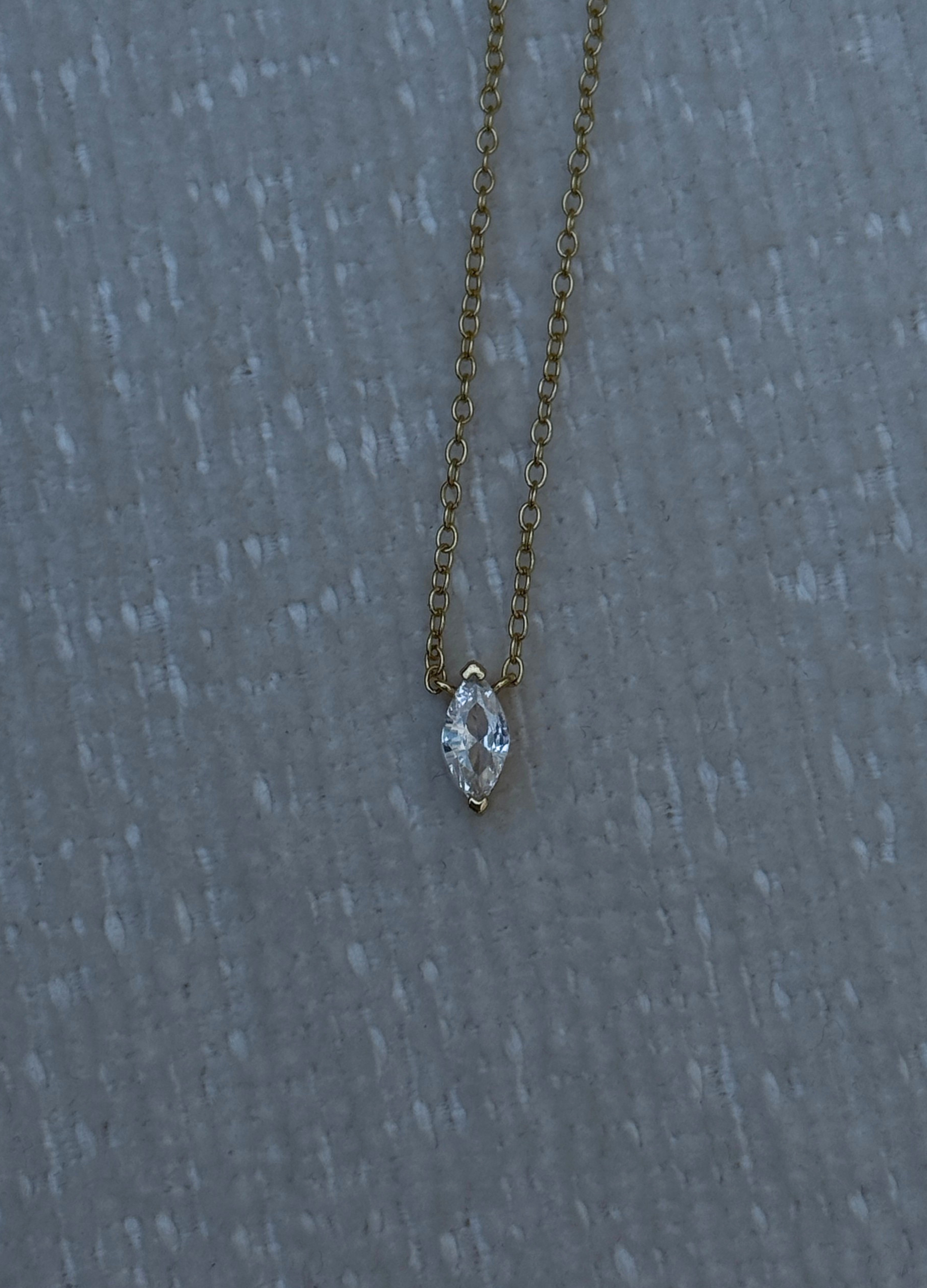 INÈS NECKLACE