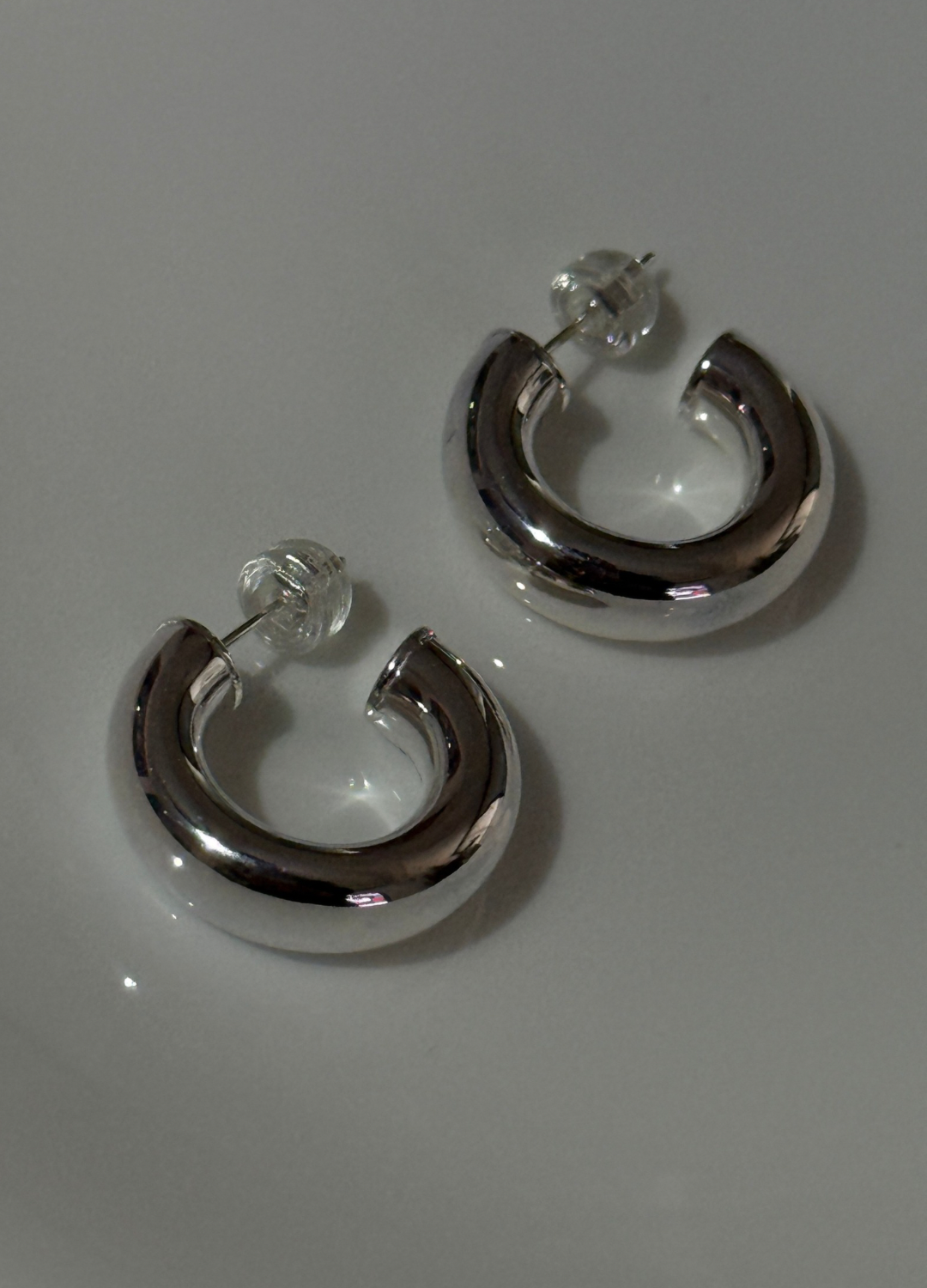LIA EARRINGS