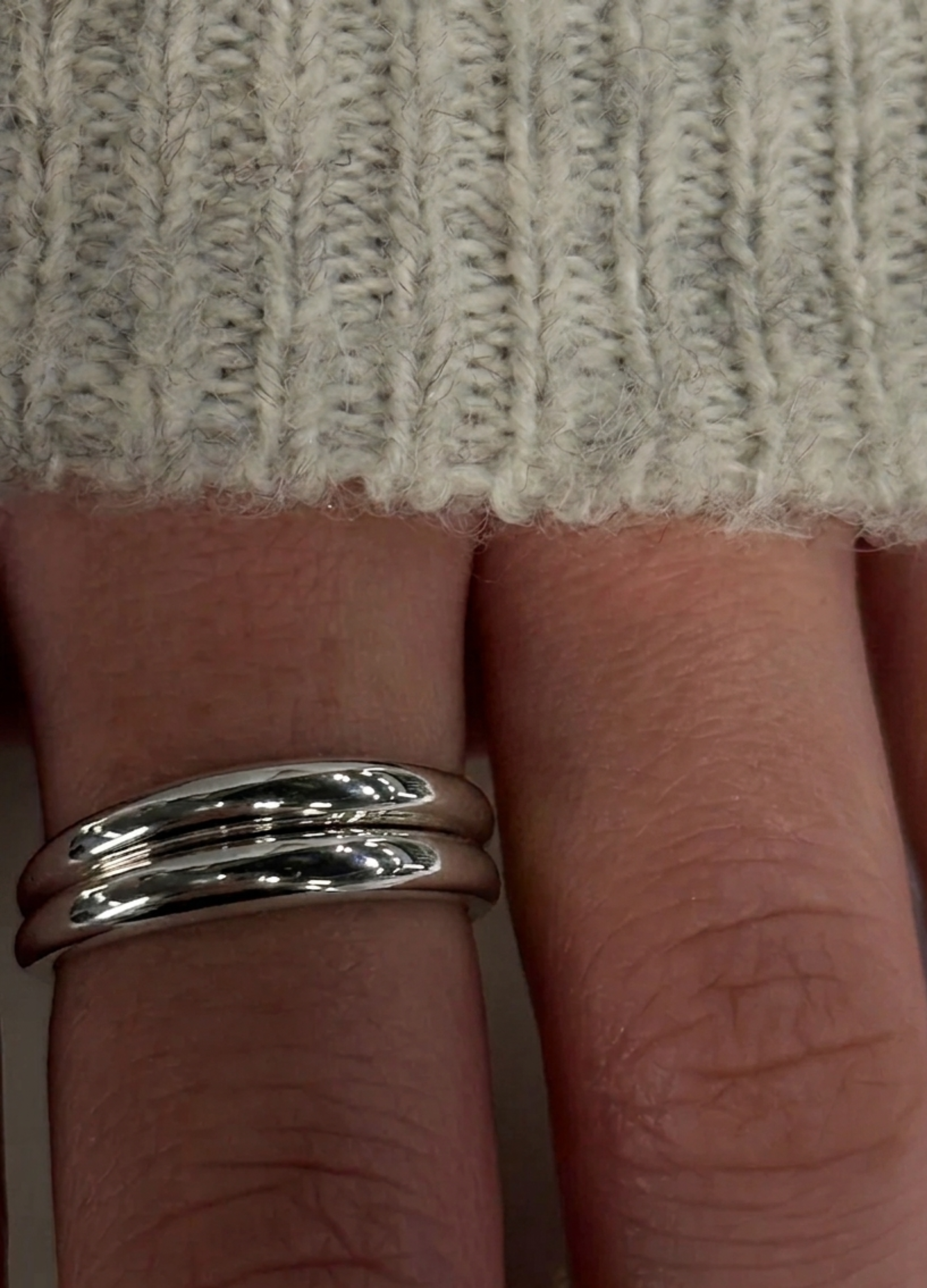 PETITE ENZO RING