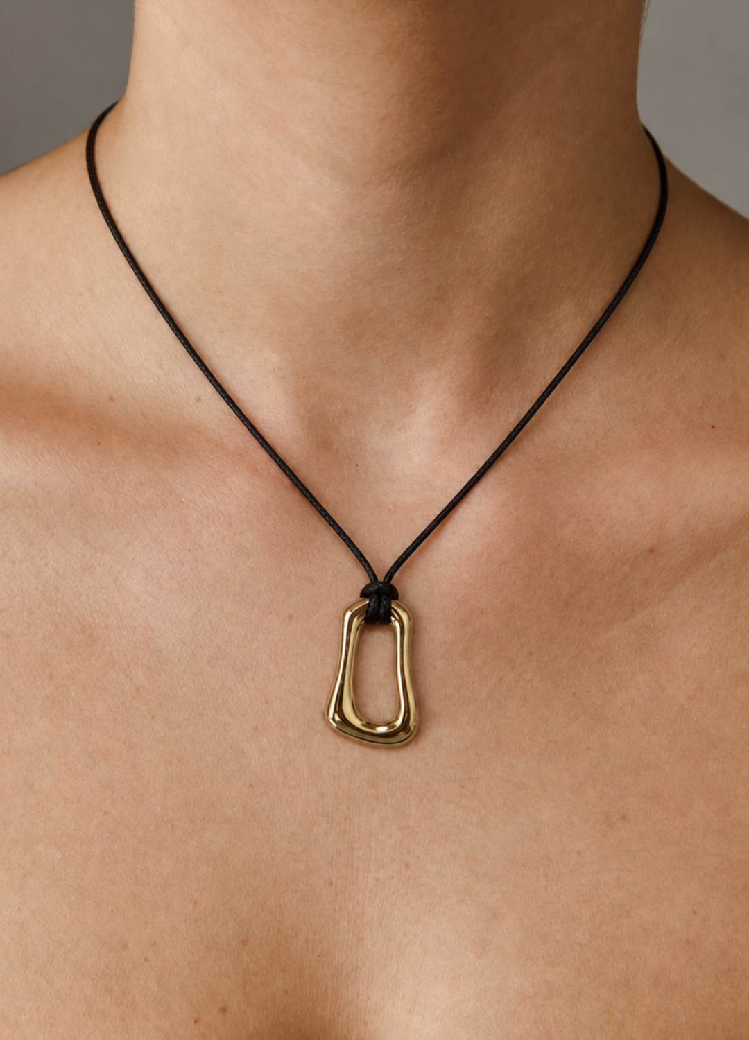 JOSAIN NECKLACE