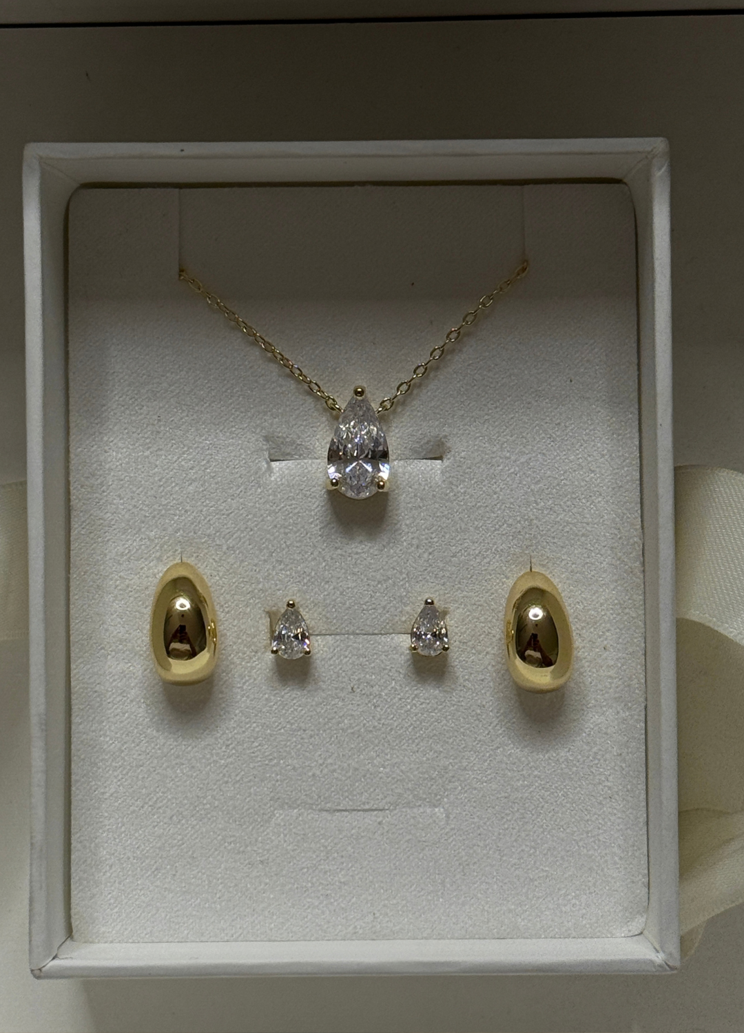 PETITE JADE EARRINGS