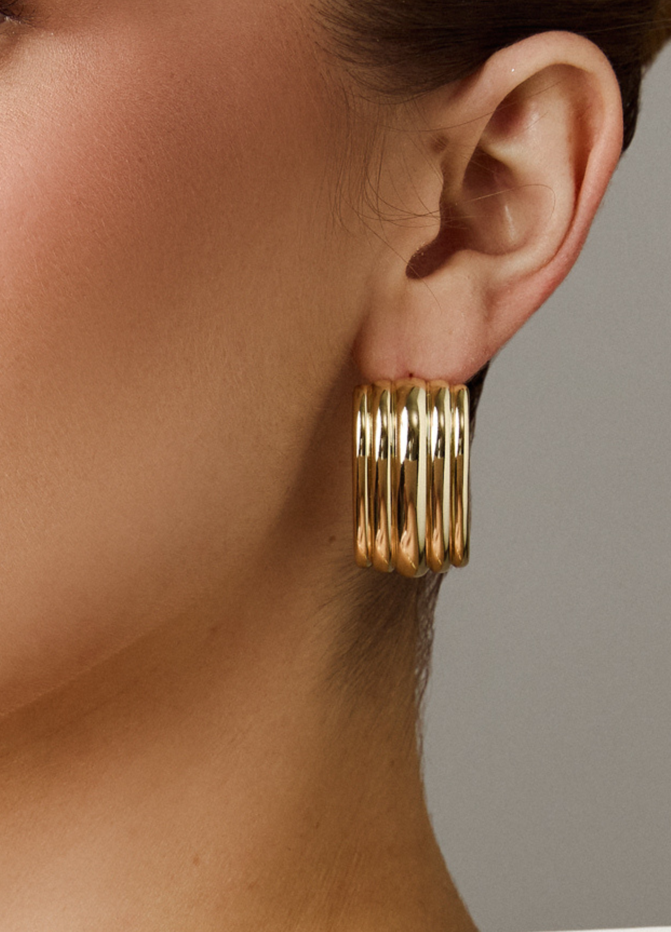 MOUND EARRINGS