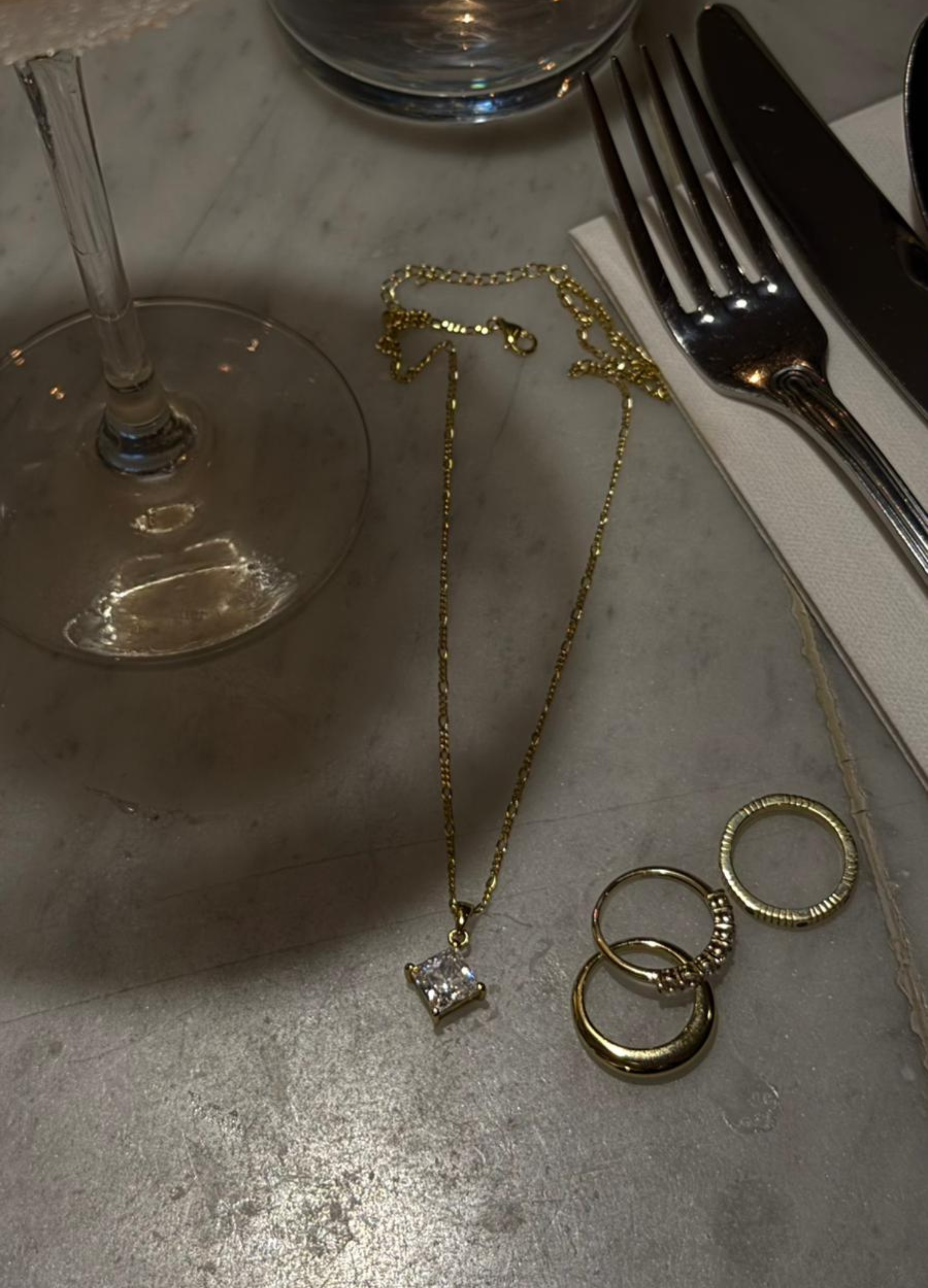 NOEMI NECKLACE